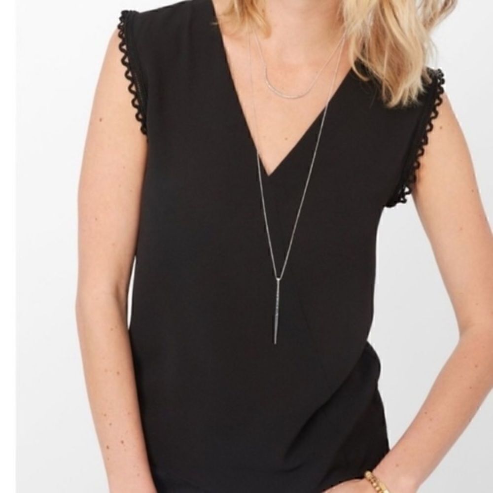 Stella & Dot Rae Sleeveless V-Neck Top Black Size Small